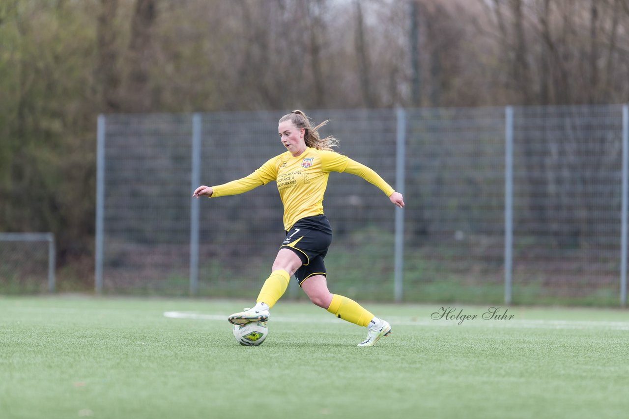 Bild 143 - F SSC Hagen Ahrensburg - SV Frisia Risum-Lindholm : Ergebnis: 1:2